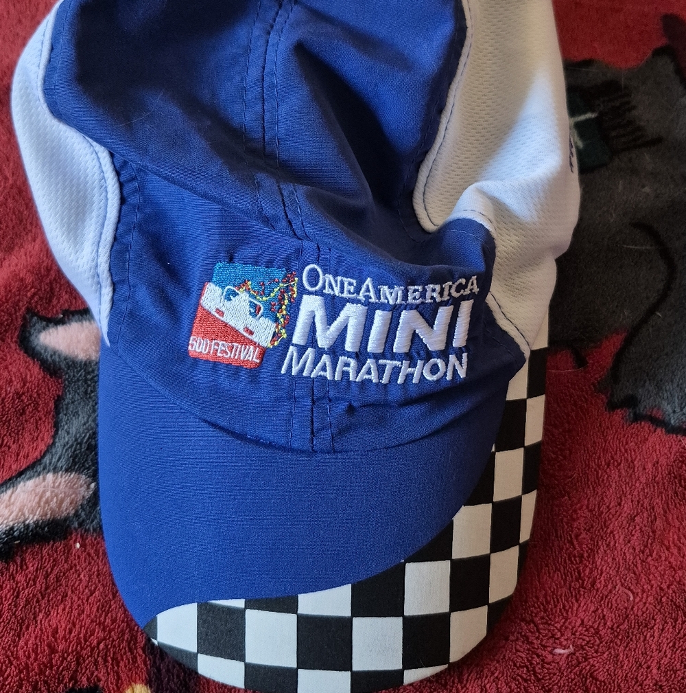 NEW Indy 500 Race Mini Marathon Hat UNISEX NWOT